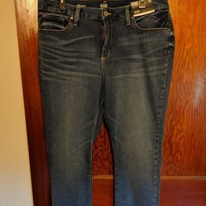 NWT ANA Soft Stretch Skinny Jeans